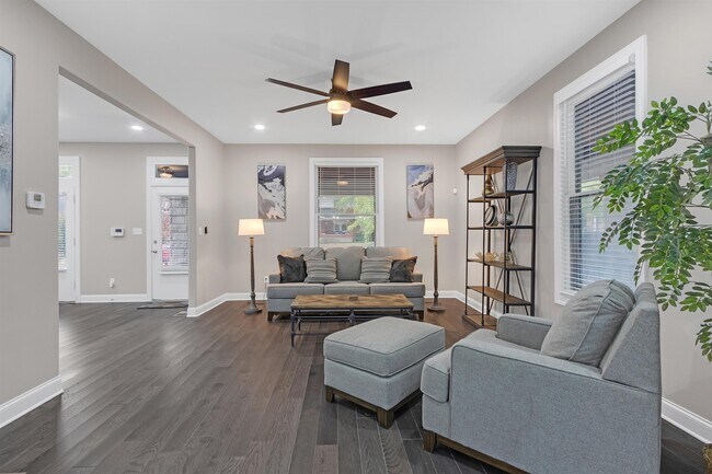 Photo - 1295 Vinton Ave
