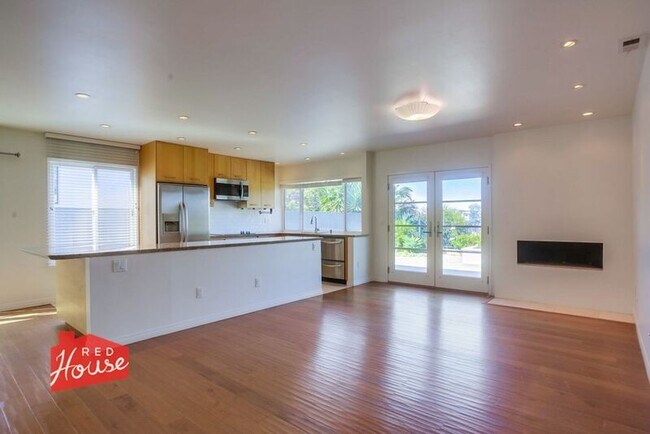 Photo - 1878 Pariva Dr