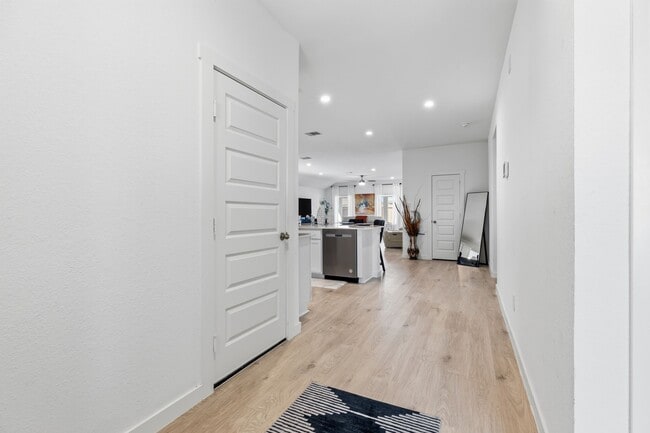 Photo - 31714 Melkridge Rd