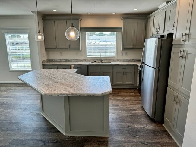 Photo - 1270 Plymouth Pl