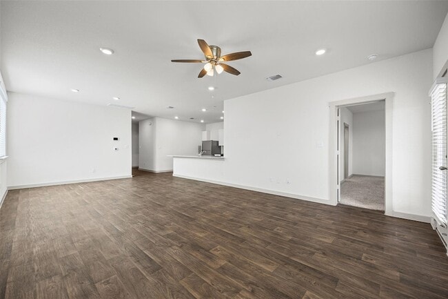 231 Lavaca River Ln
