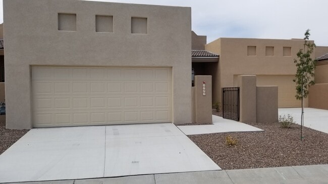 Photo - 4079 N Sommerset Ave Casa