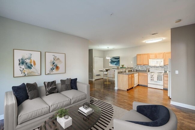 Photo - Crescent at Wolfchase Apartment Homes