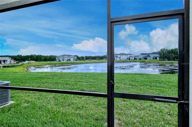 Photo - 11419 Planetree Pl