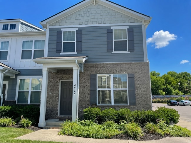Building Photo - Triple Blackman Modern Townhome