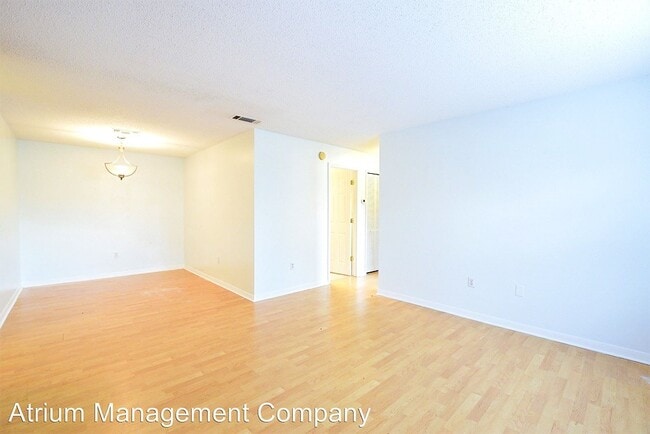 2 Bed 2 Bath Apartment In the HEART OF THE... - 2 Bed 2 Bath Apartment In the HEART OF THE...