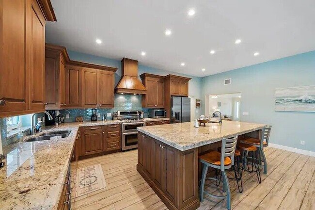 Photo - 500 Sunrise Way