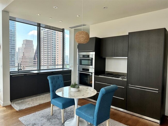 Photo - 210 Lavaca St Unit 2013