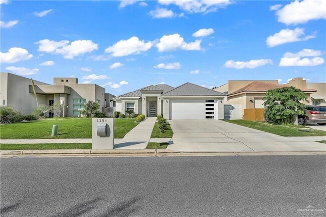 Photo - 37 Providence Ave