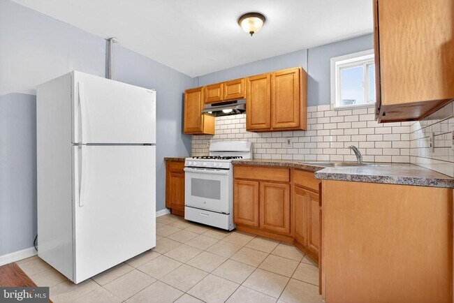 Photo - 1528 Church St Unit 2