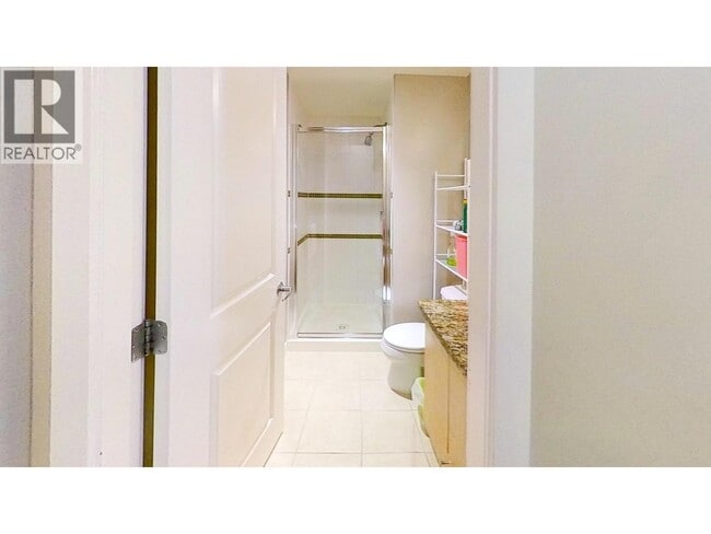 Photo - 9133 Hemlock Dr