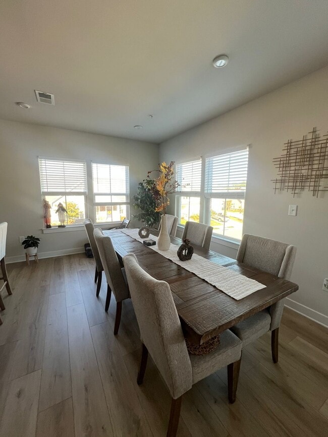 Photo - 6655 Citory Way Unit 203