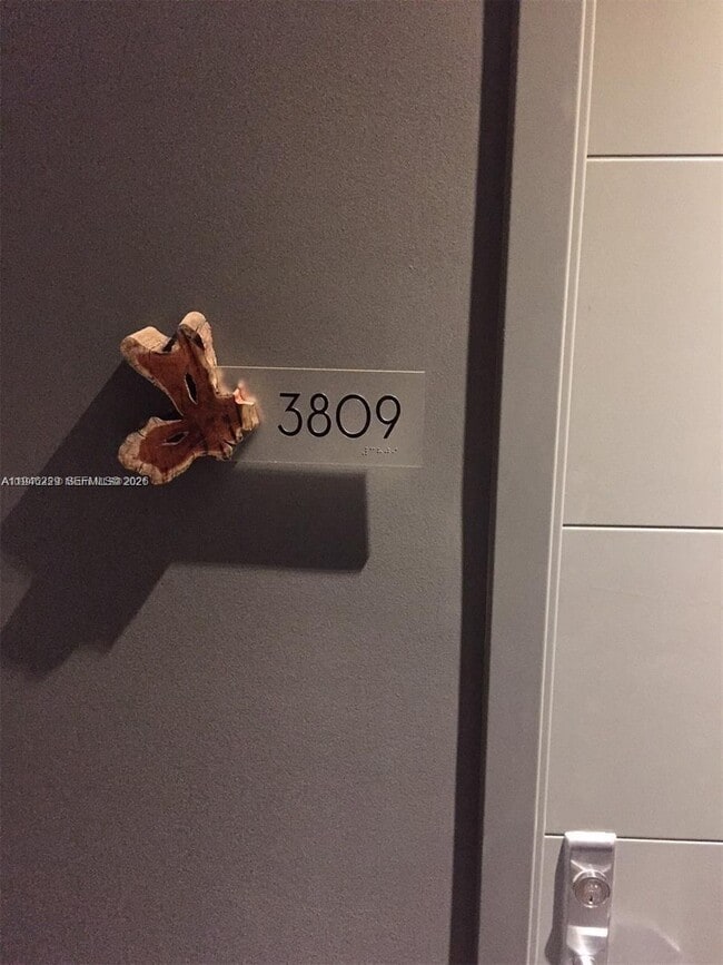 Photo - 1010 Brickell Ave Unidad 3809