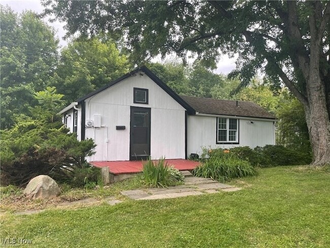 Photo - 12676 Main Market Rd House