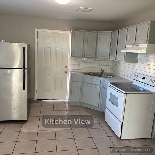 1023 E Old Southern Ave House House Rental in Phoenix, AZ