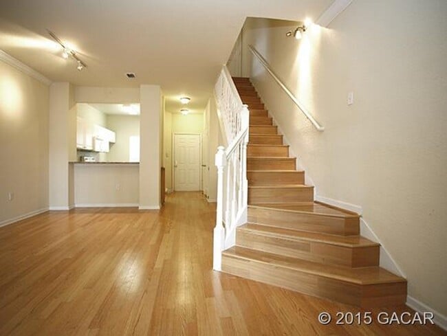 Photo - 5005 NW 43rd Ave