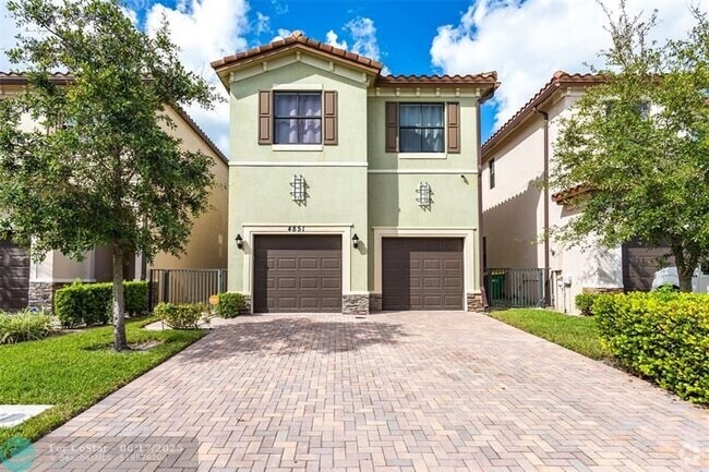 Building Photo - 4851 NW 57th Ct Rental