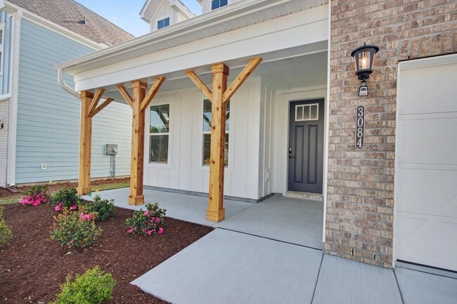 Photo - 3084 Claredon St