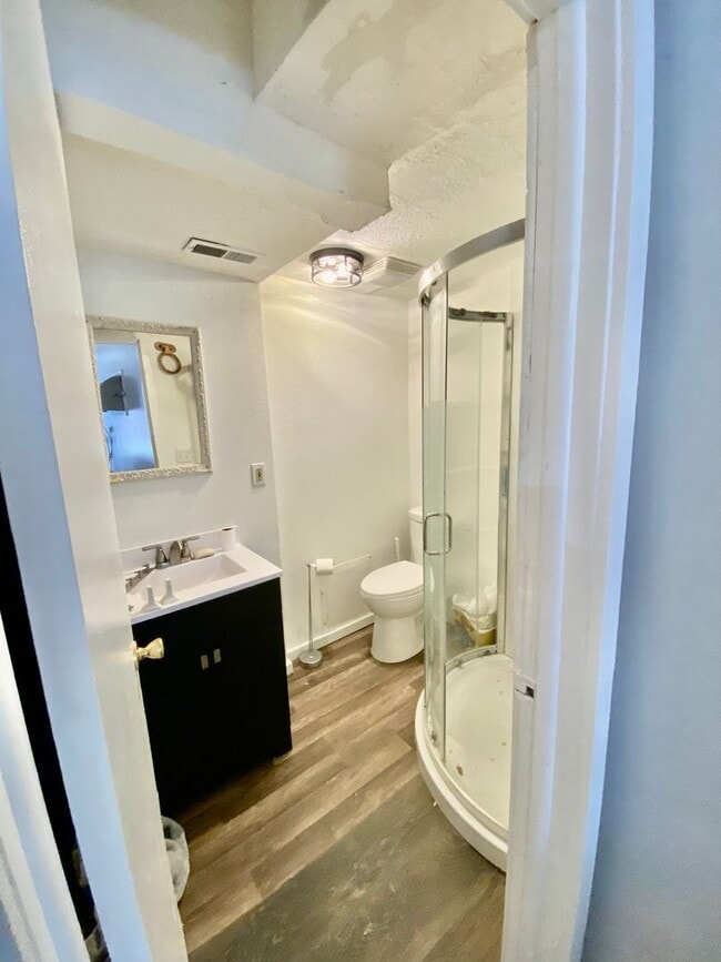 Photo - AVAILABLE NOW - 2b/1b Apartment Osage Beach Area