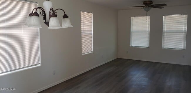 Photo - 1736 S Martingale Rd