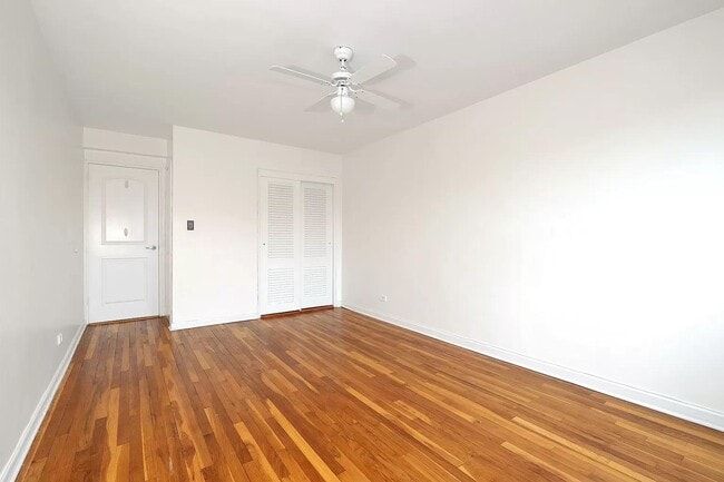 Photo - 3512 Oxford Ave