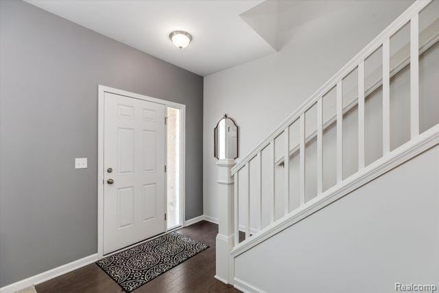 Photo - 286 Springview St