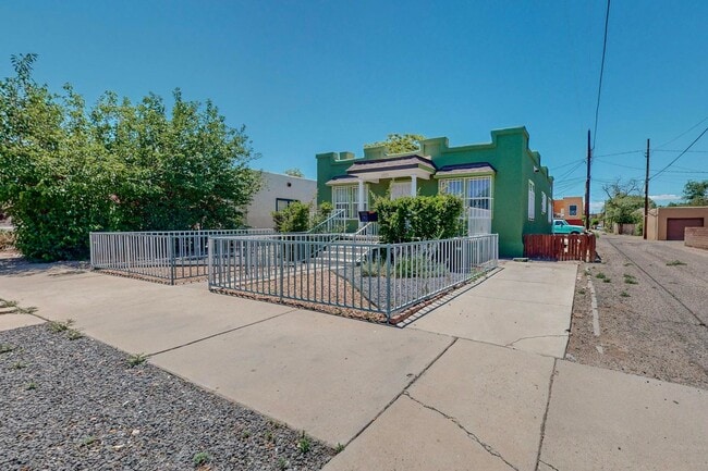 Photo - Two Bedroom One Bath home or sweet little ...