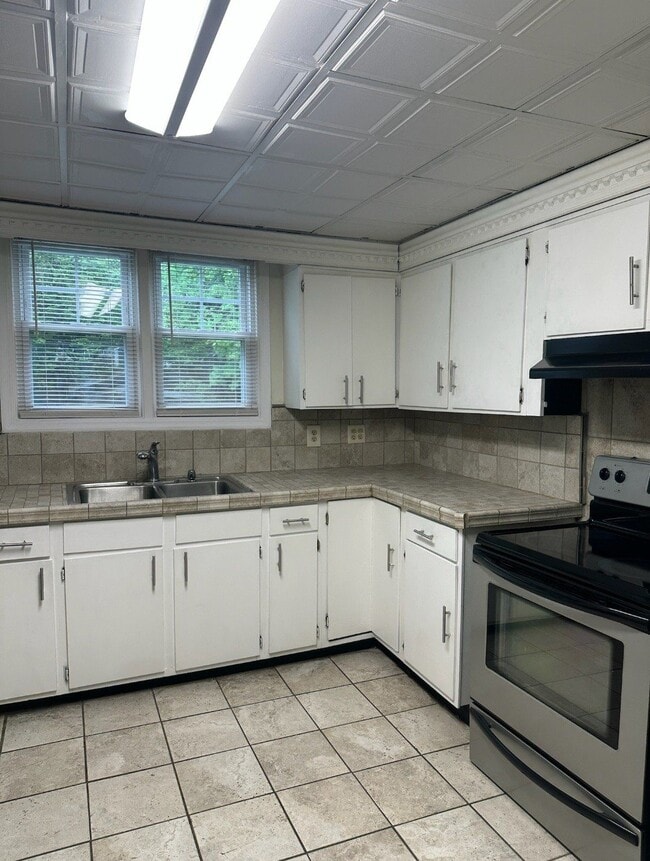 Photo - 29 Fairmont Ave