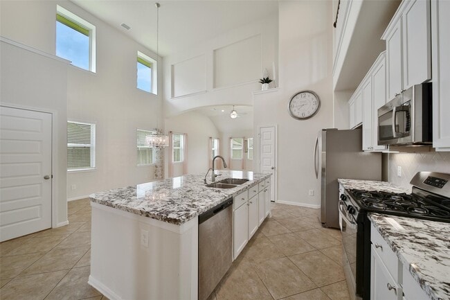 Building Photo - 18616 Birch Orch Ct Rental