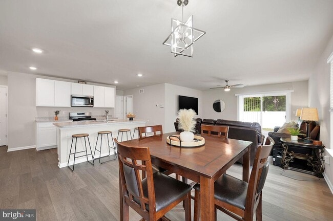 529 Currant Cir