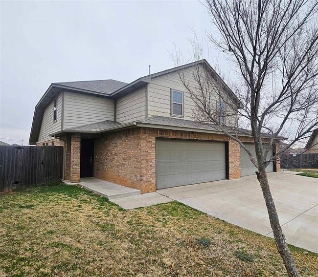 Photo - 8803 SW 45th St