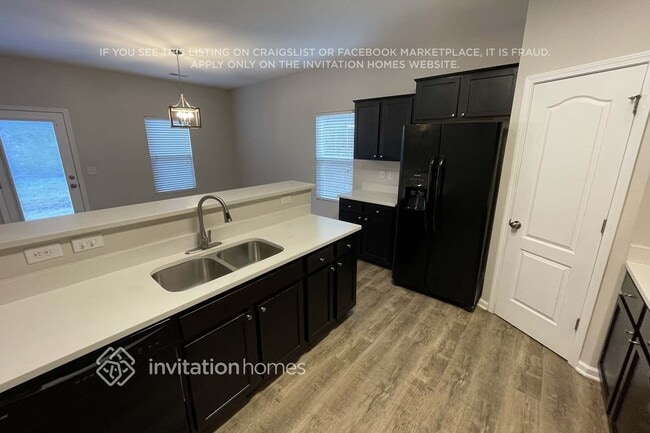 Photo - 136 Autumn Bluff Cir