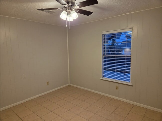 Photo - 902 Euclid St