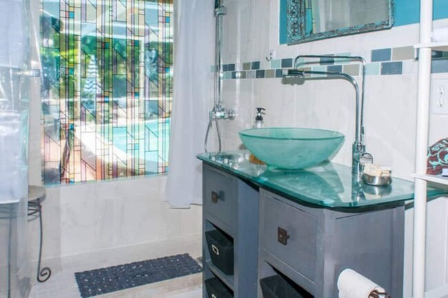 Photo - 1719 Shenandoah St Unidad 2