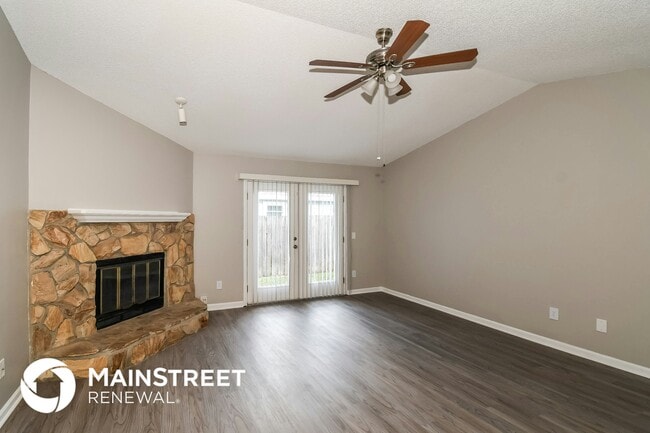 Photo - 12461 Hickory Hollow Dr