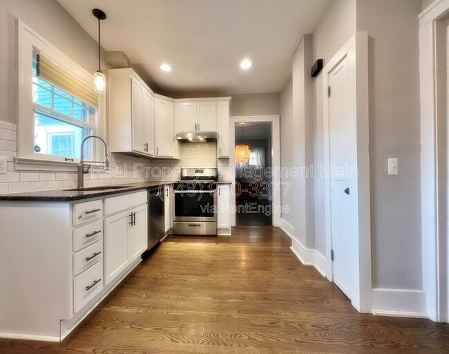 Photo - 1525 Edison St