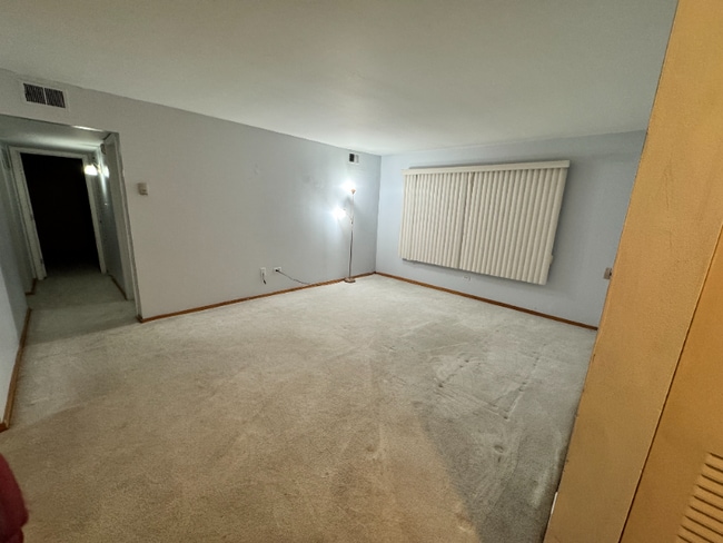 Photo - 6139 Knoll Wood Rd Unidad 6139 knollwood rd, willowbrook il