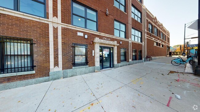 Building Photo - 1745 W Touhy Ave Rental