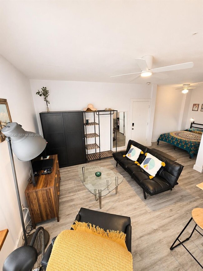 3710 Collins Ave Unit N-309