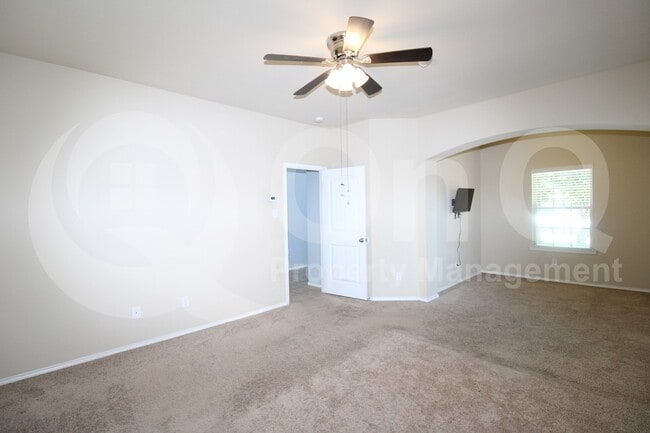 Photo - 1115 Quartz Trl