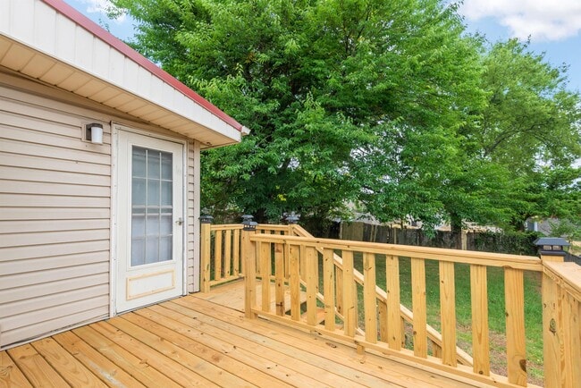 Photo - 3118 Galbraith St