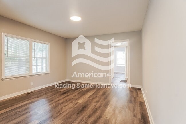 Photo - 1009 Ozark Ct