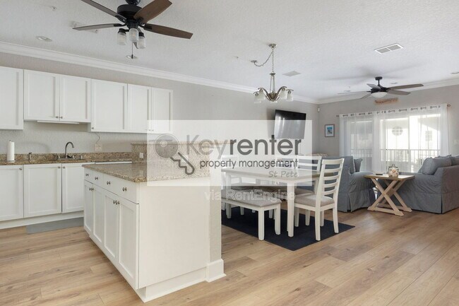 Photo - 130 164th Ave