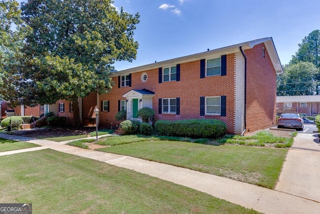 Building Photo - 4282 Roswell Rd Unit D2