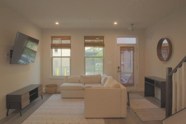 Building Photo - 2816 Devonshire Clfs Ter Rental