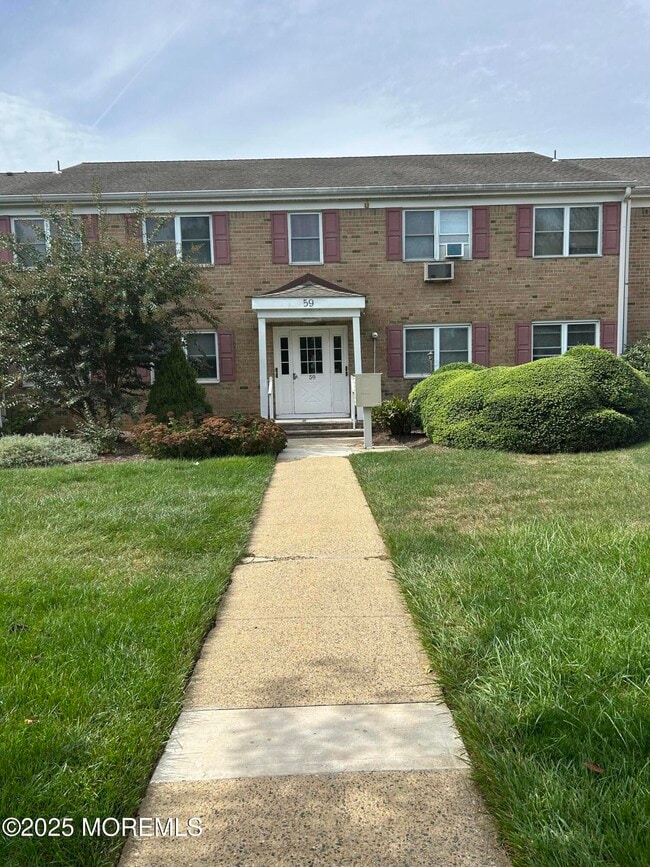 Building Photo - 59 Stonehurst Blvd Unit C Rental