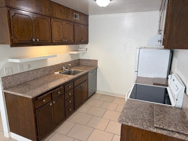 Photo - 448 Richmond Dr Unidad 448 Richmond Dr #1