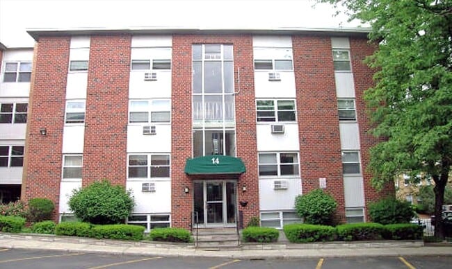 Photo - 10 Commonwealth Ct Apartment Unit #1