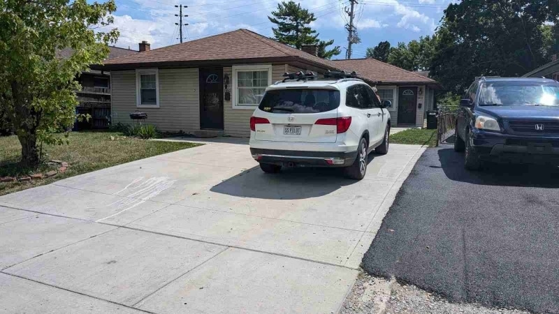 Photo - 883 E N Broadway St Unidad 885 EN Broadway