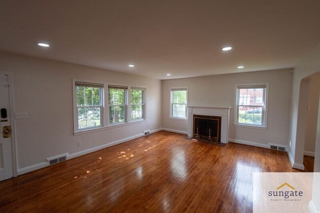 1907 Glen Ridge Rd